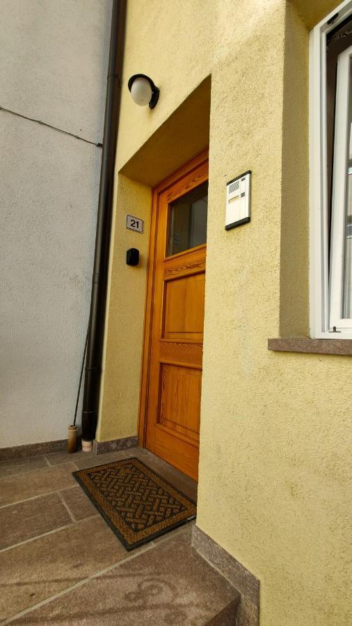 Casa Emma Villa Mezzana  Eksteriør billede