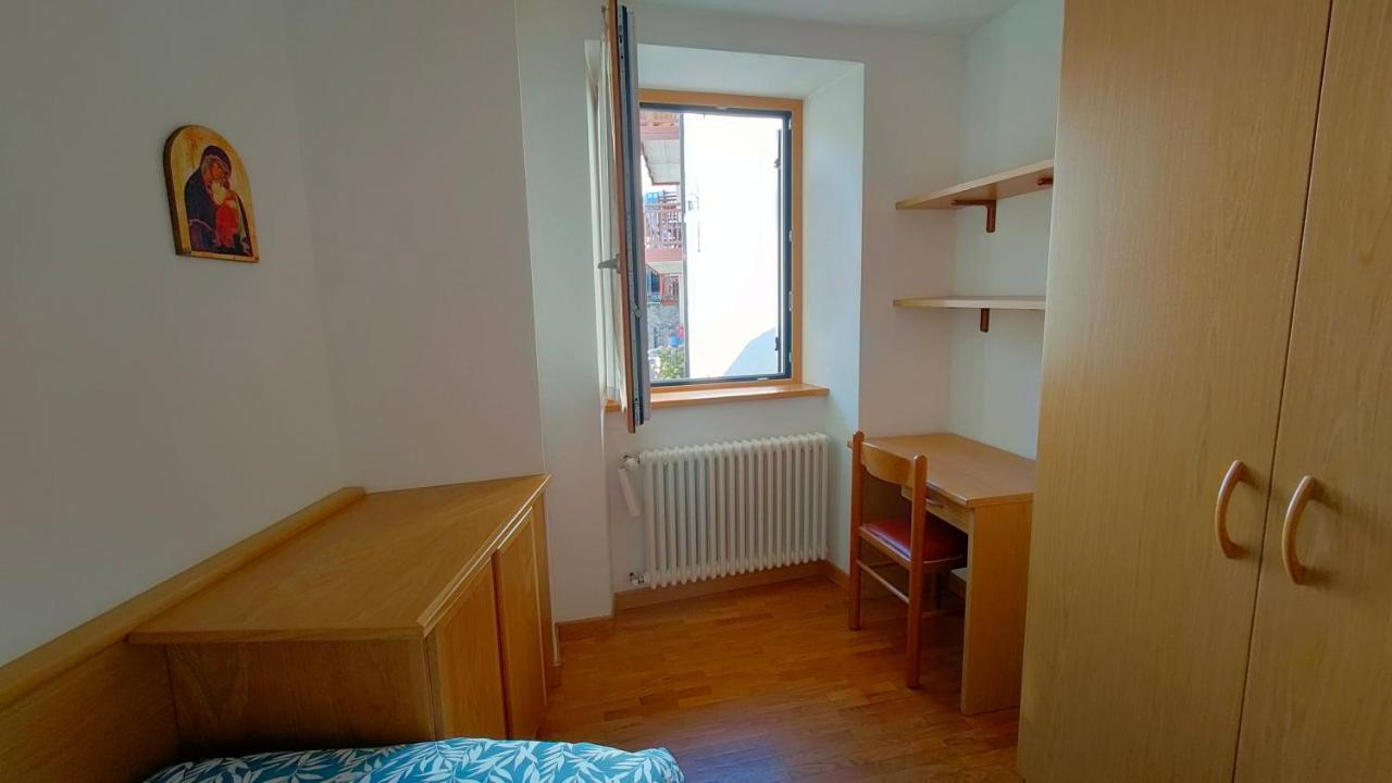 Casa Emma Villa Mezzana  Eksteriør billede