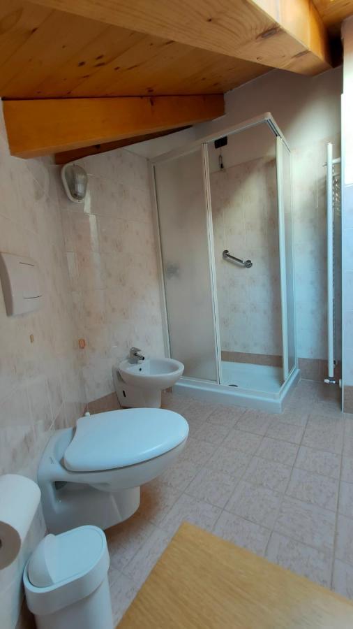 Casa Emma Villa Mezzana  Eksteriør billede